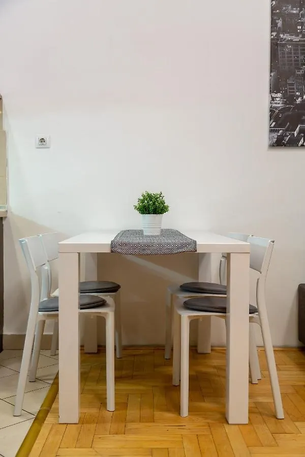 Downtown Home In The Gozsdu Garden Budapest Apartment